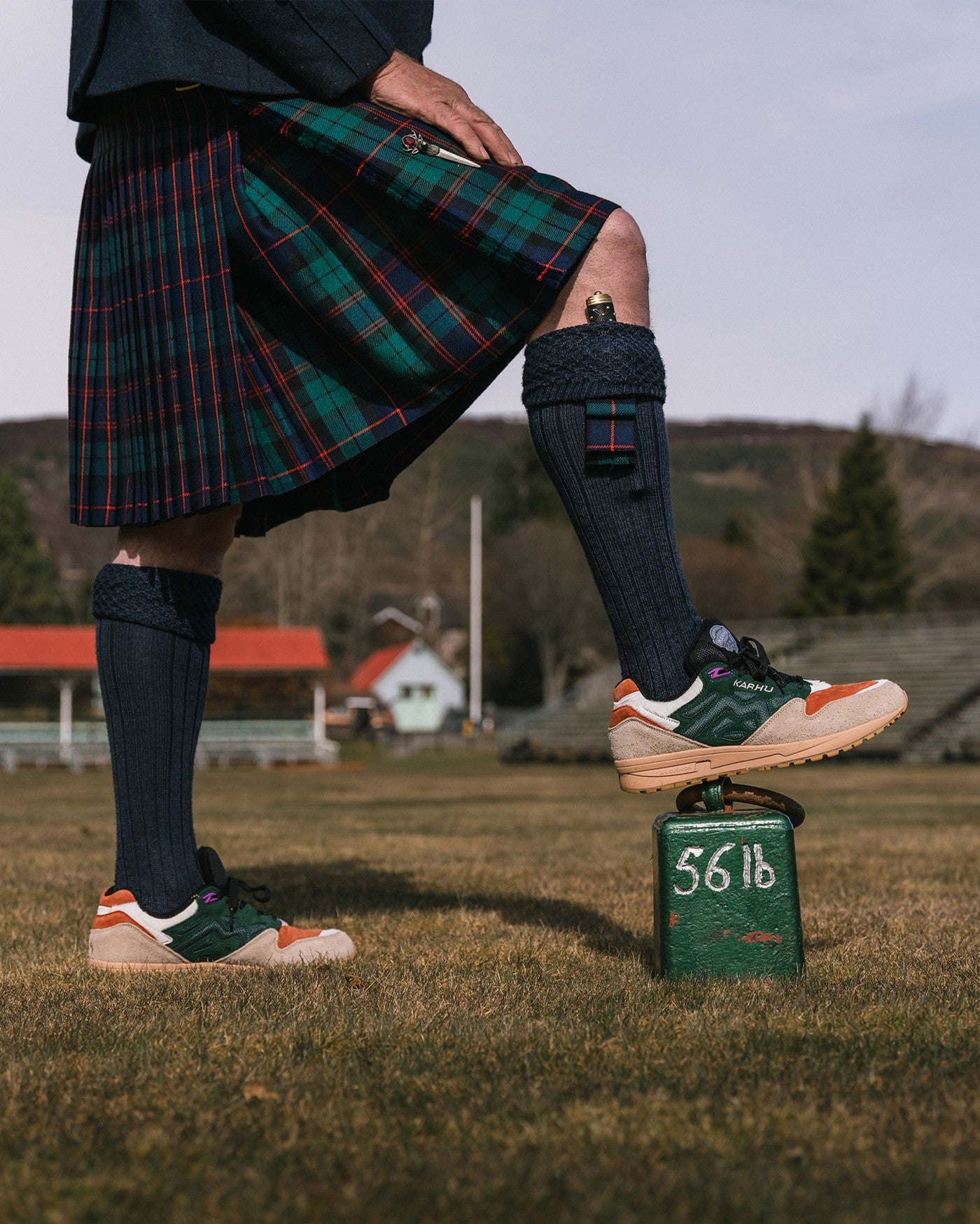 新品未使用Golfickers Sweat Forest Ash L KARHU X HANON 'HIGHLAND GAMES' LEGACY 96 – Karhu JP
