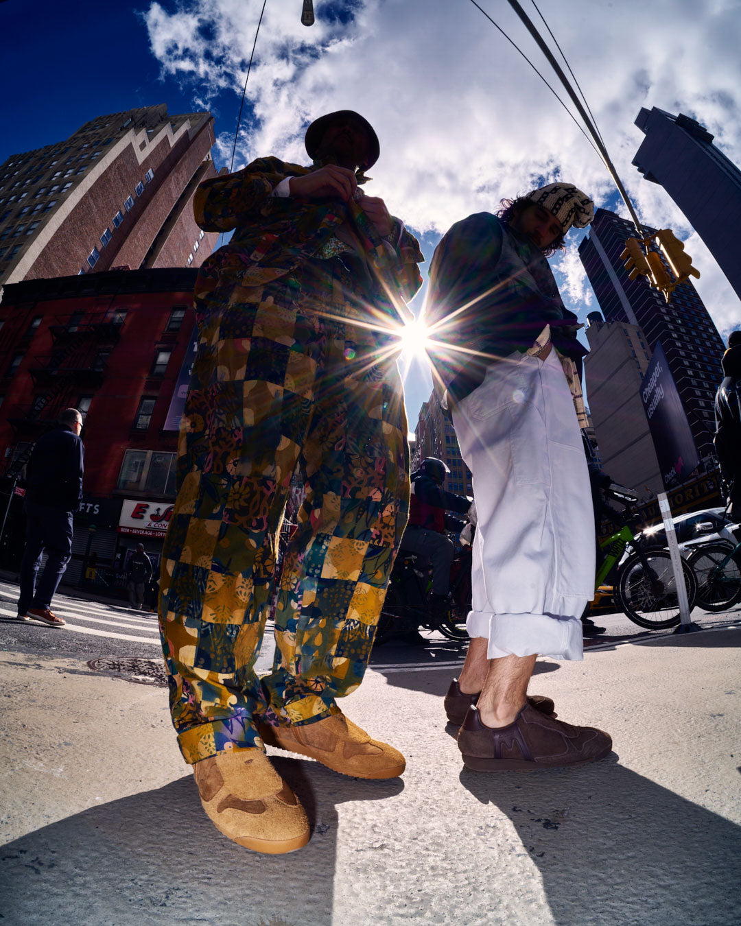 KARHU X ENGINEERED GARMENTS: <br> KARHUのクロスカントリースキーのルーツから着想を得たスリッポン