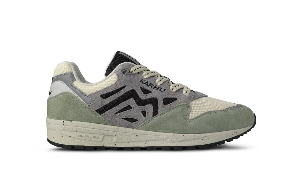 Karhu Legacy 96 – Tea / Jet Black | Comfortable everyday sneakers