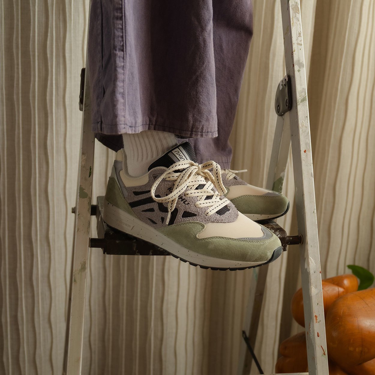 LEGACY 96 - TEA / JET BLACK