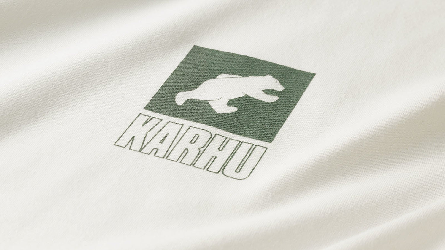 SPORT BEAR LOGO T–SHIRT - BRIGHT WHITE / ICEBERG GREEN