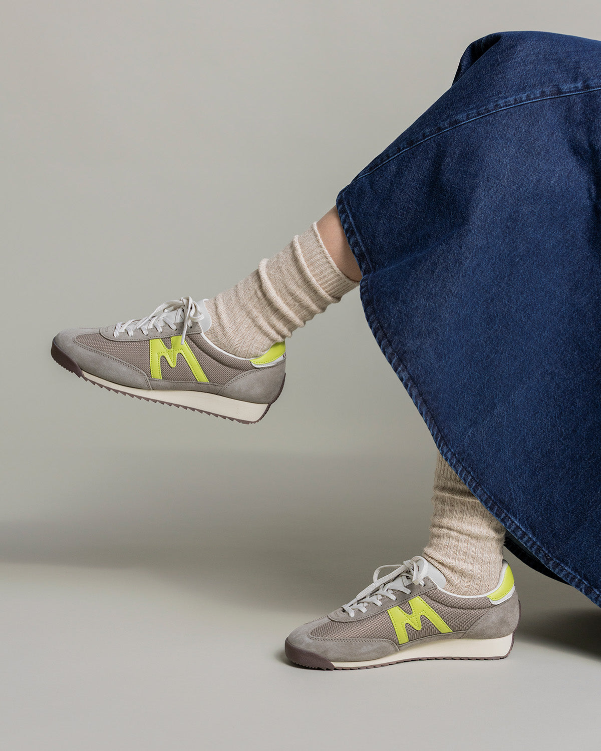 MESTARI 76 - DESERT TAUPE / WILD LIME