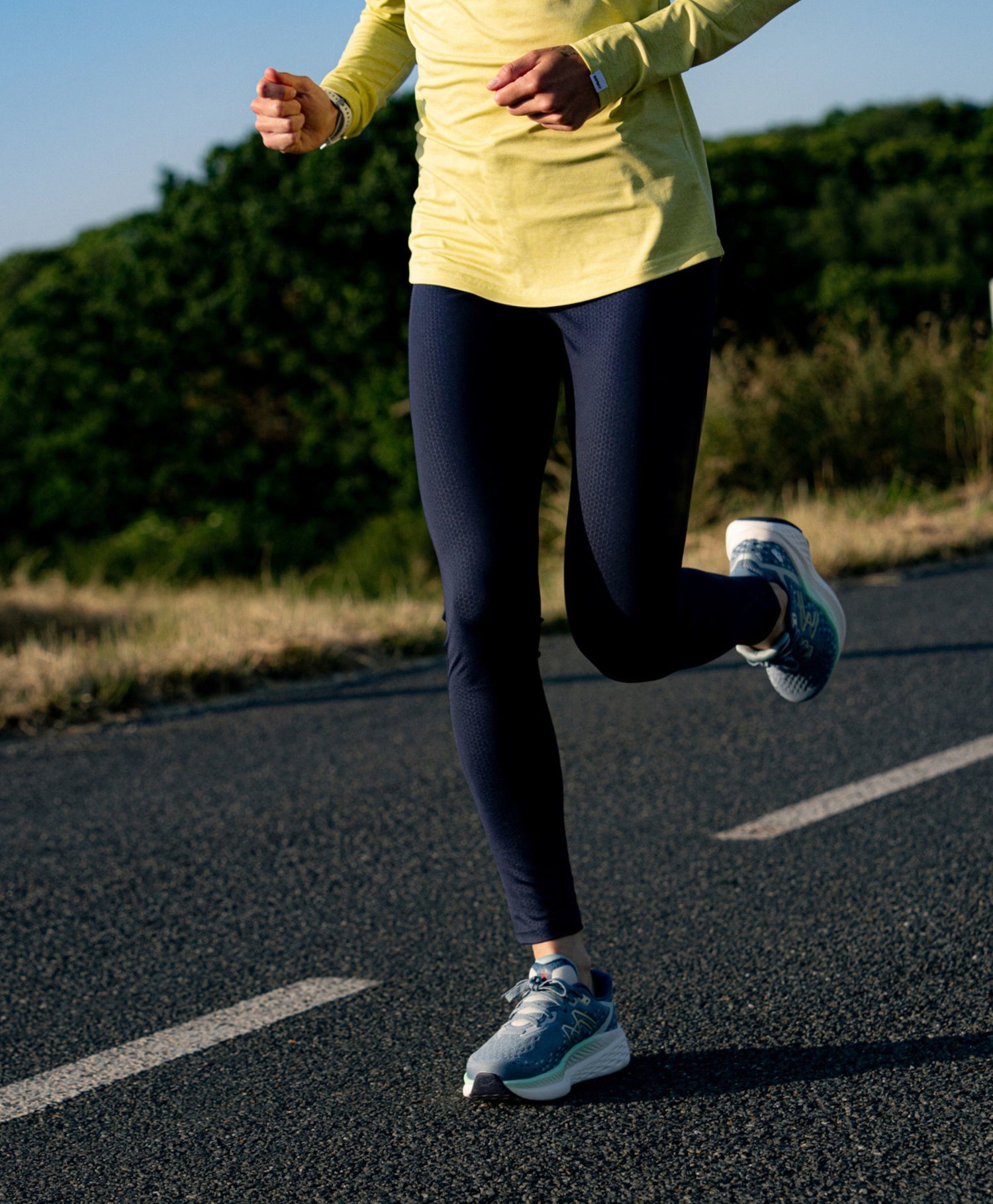 WOMEN'S MESTARI RUN - CITADEL / HONEY DEW