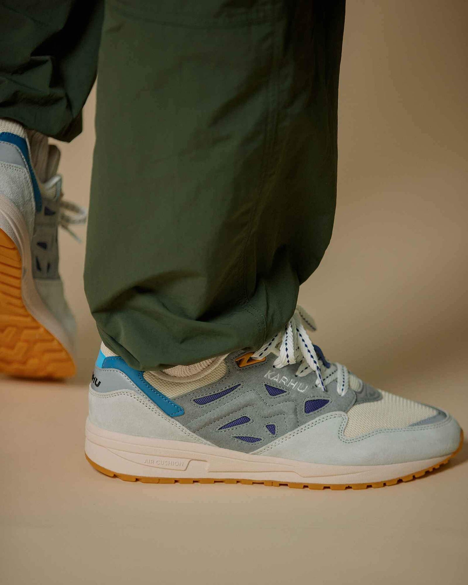 LEGACY 96 - FOGGY DEW / SKIPPER BLUE