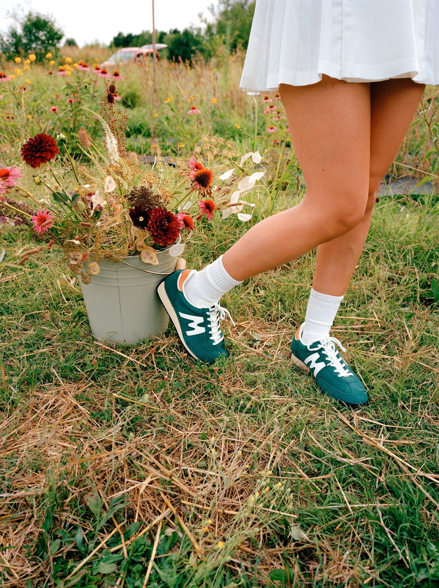 MESTARI - POSY GREEN / WHITE
