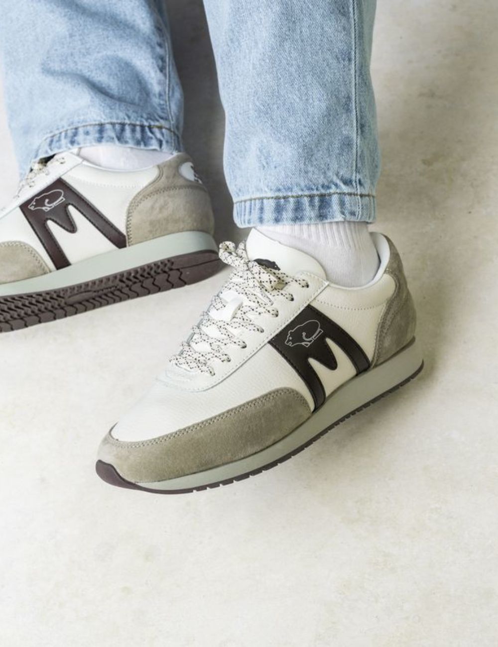 ALBATROSS 82 - ABBEY STONE / CHOCOLATE TORTE