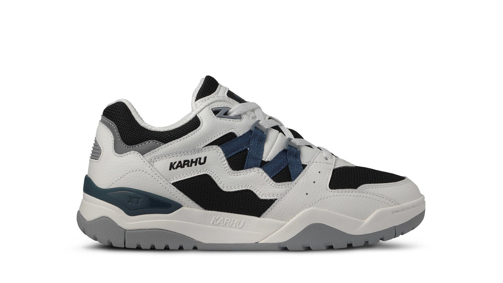 Deep_Dive_F850005_sneakers.jpg