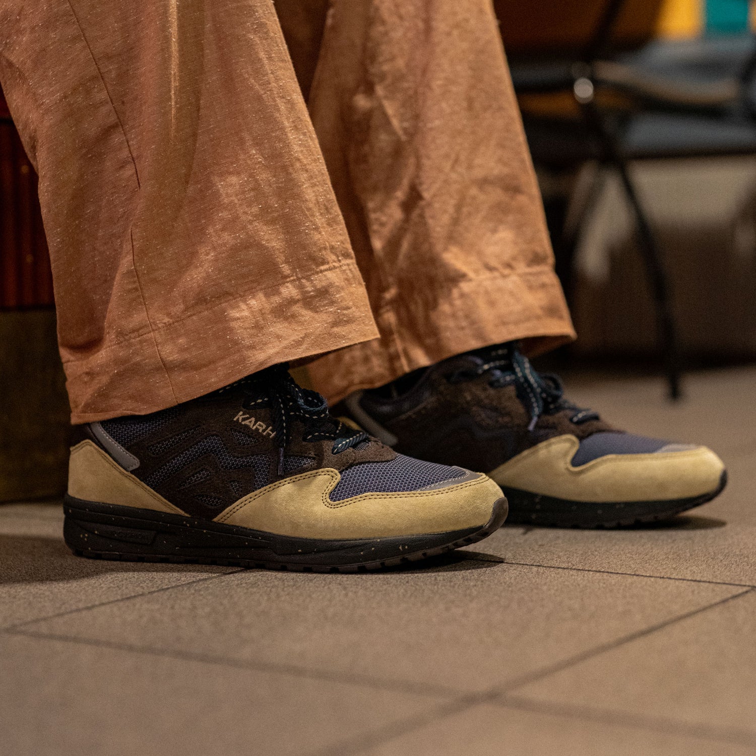 LEGACY 96 - PALE OLIVE GREEN / CHOCOLATE TORTE