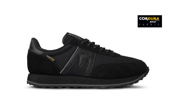 【KARHU】ALBATROSS 82 スニーカー Karhu_Albatross_Control_Caviar