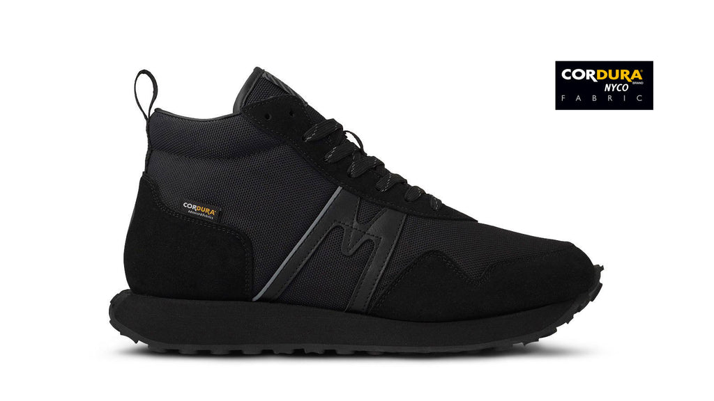 KARHU カルフ 【ユニセックス】Mランナー 【キャビア/キャビア】【US9/26.5-27.0cm】 KH810002 Karhu_M_Runner_Caviar_Caviar_F