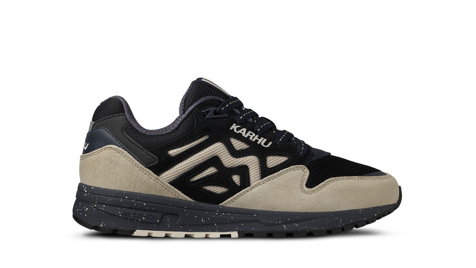 Karhu Legacy 96 irish cream/ jet black – Karhu JP