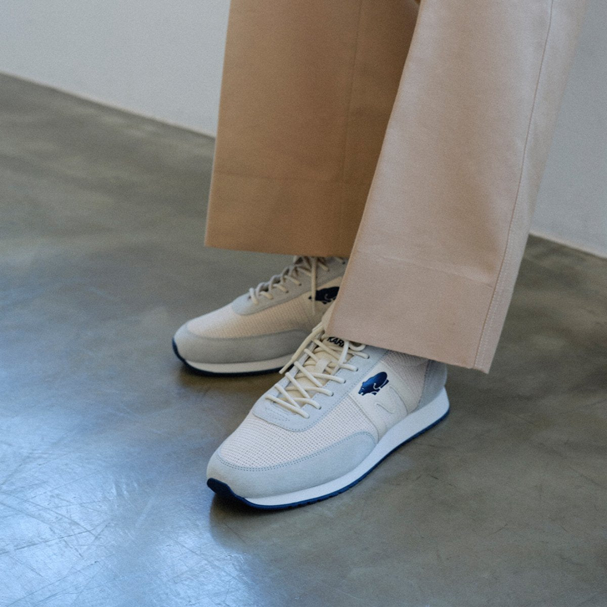 カルフ.アルバトロス.カメオローズ　US.7 新品　定価¥13200 商品 – Karhu JP