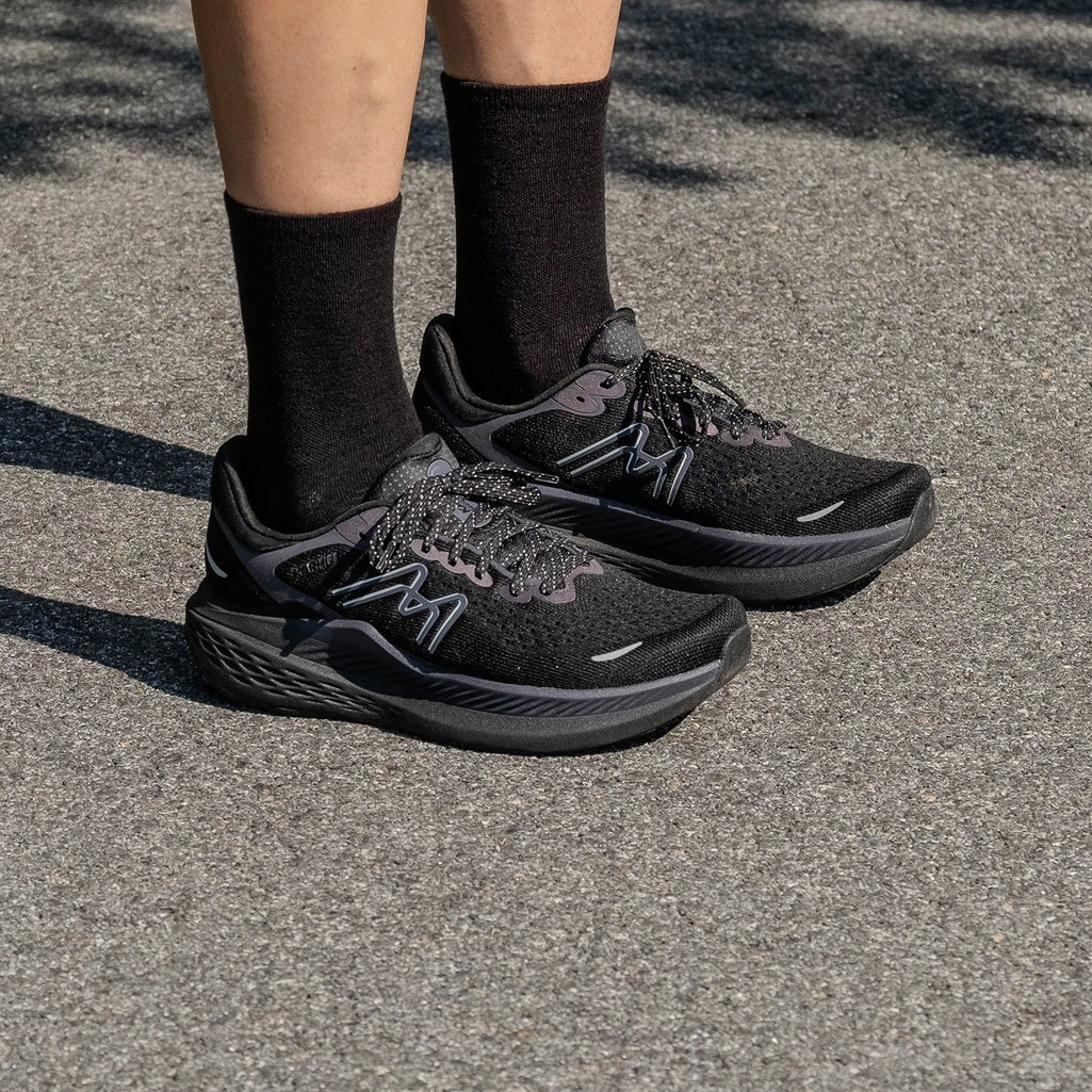 WOMEN'S MESTARI RUN 1.5 - BLACK / BLACK