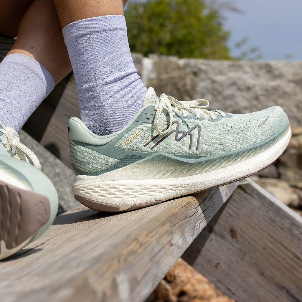 WOMEN'S MESTARI RUN 1.5 - SEA FOAM / EXCALIBUR