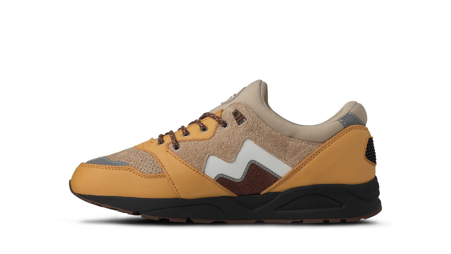 ARIA 95 - OAK BUFF / WHITE
